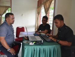 Komisioner KI Adrian Tuswandi Diperiksa Polisi