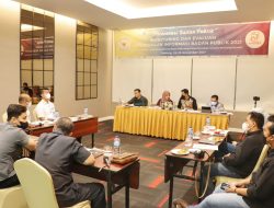 Presentasi Monev KI, Perumda Air Minum Padang Optimis Jadi yang Terbaik