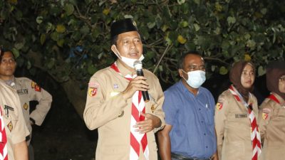 Kakwarcab 0317 Pasbar Pimpin Upacara Api Unggun PWC di Muaro Sasak