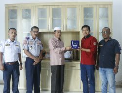 Kabupaten Pasbar Terima Hibah 5 Ribu unit PJUTS dari LPP FBDH