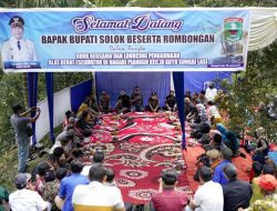 Bupati Solok Goro Bersama Masyarakat di Nagari Pianggu