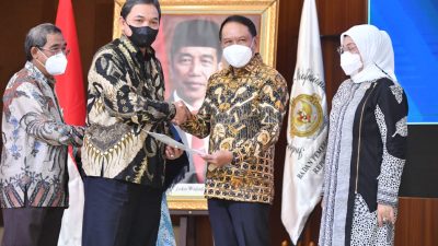 Menpora Amali Hadiri Entry Meeting Pemeriksaan Laporan Keuangan Kementerian Tahun 2021
