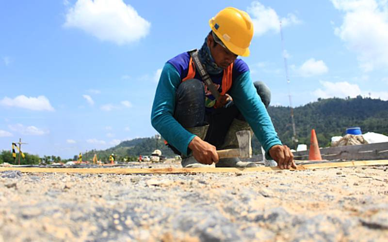 Pemprov Sumbar Pacu Pembangunan Jalan Tembus Solsel-Dharmasraya di Tahun 2022