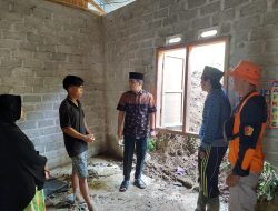 Wawako Solok Tinjau Korban Longsor