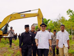 Bupati Solok Launching Excavator di Nagari Kacang Kecamatan X Koto Singkarak