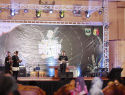 Wawako Solok Buka Festival Bareh
