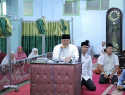 Wako Solok Pimpin TSR Kunjungi Jamaah Masjid Nurul Yaqin