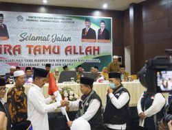 Kelompok Terbang (Kloter) IV Sampai di Aula Asrama Haji Padang