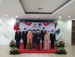 Lantik Komisioner Komisi Informasi yang Baru, Menkominfo Punya Harapan