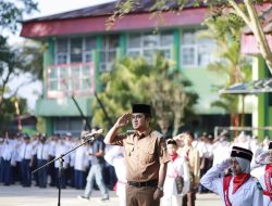 Wawako Solok Menjadi Pembina Upacara di SMPN 5