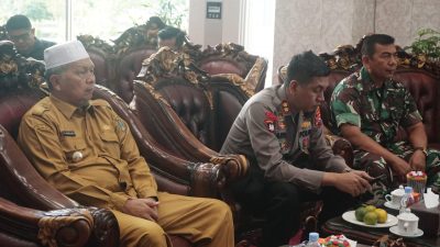 Bupati Pasbar Bersama Forkopimda Rakor Pengendalian Inflasi