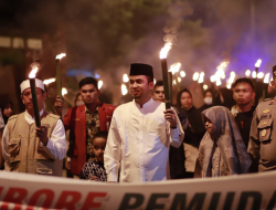 Wawako Solok Lepas Pawai Obor Pemuda Islam