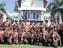Wawako Lepas Kontingen Jamnas XI Kwarcab Kota Solok