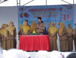 Wawako Motivasi Murid dan Guru Pada HUT SMAN 3 Kota Solok