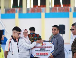Wawako Solok Ikuti Launching Penyerahan Uang Pembinaan Atlit Berprestasi