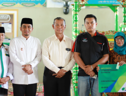 Pemko Solok Serahkan Kepesertaan BPJS Naker Seluruh Ketua RT/RW
