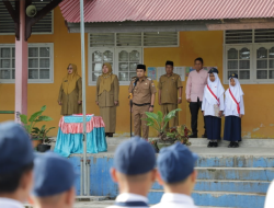 Wawako Hadiri Upacara Bendera di SMP N 6 Kota Solok