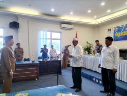 Bupati Pasbar Kukuhkan LKS Tripartit