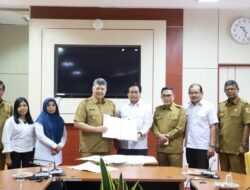 Pemko Solok Tandatangani Serah Terima Aset Bersama Kepala BPPW Sumbar