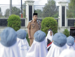 Wawako Hadiri Upacara di SMKN 3 Kota Solok
