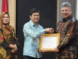 Pemko Solok Mendapatkan Penghargaan Pastika Awya Pariwara Dari Kemenkes RI