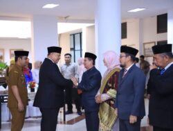 Wako Solok Melantik Pejabat Pimpinan Tinggi Pratama, Administrator dan Pengawas