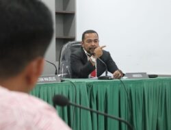 Putusan Komisi Informasi SumbarTerkait Sengketa Sisa Lebih Pembayaran di Pesisir Selatan