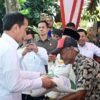 Jokowi Perintahkan Bansos Beras 10 Kg Lanjut Sampai Desember