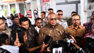 Survei Indikator Tunjukkan Kepuasan Warga Sumbar Tinggi ke Andre Rosiade