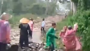 Longsor dan Banjir Bandang Tewaskan Satu Orang di Agam