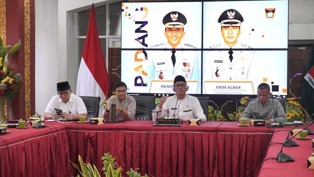 riol-dan-saluran-air-jadi-perhatian-wako-dalam-padang-bagoro-2024