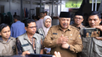 Wako Melepas Pendistribusian Logistik Pemilu 2024 Kota Solok