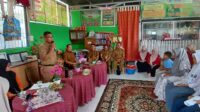 Pemko Payakumbuh Serahkan Bantuan 17 Anak Yatim Piatu di Kota Payakumbuh