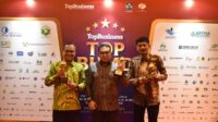 Pamtigo Payakumbuh raih penghargaan Top BUMD Awards