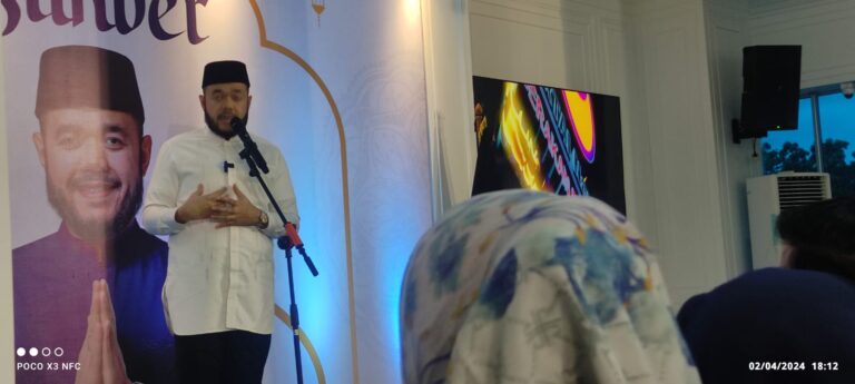 Fadly Amran Beri Sinyal Maju Pilkada Padang ?