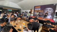 Ketua DPP Partai Nasdem Motivasi Puluhan Mahasiswa di Payakumbuh