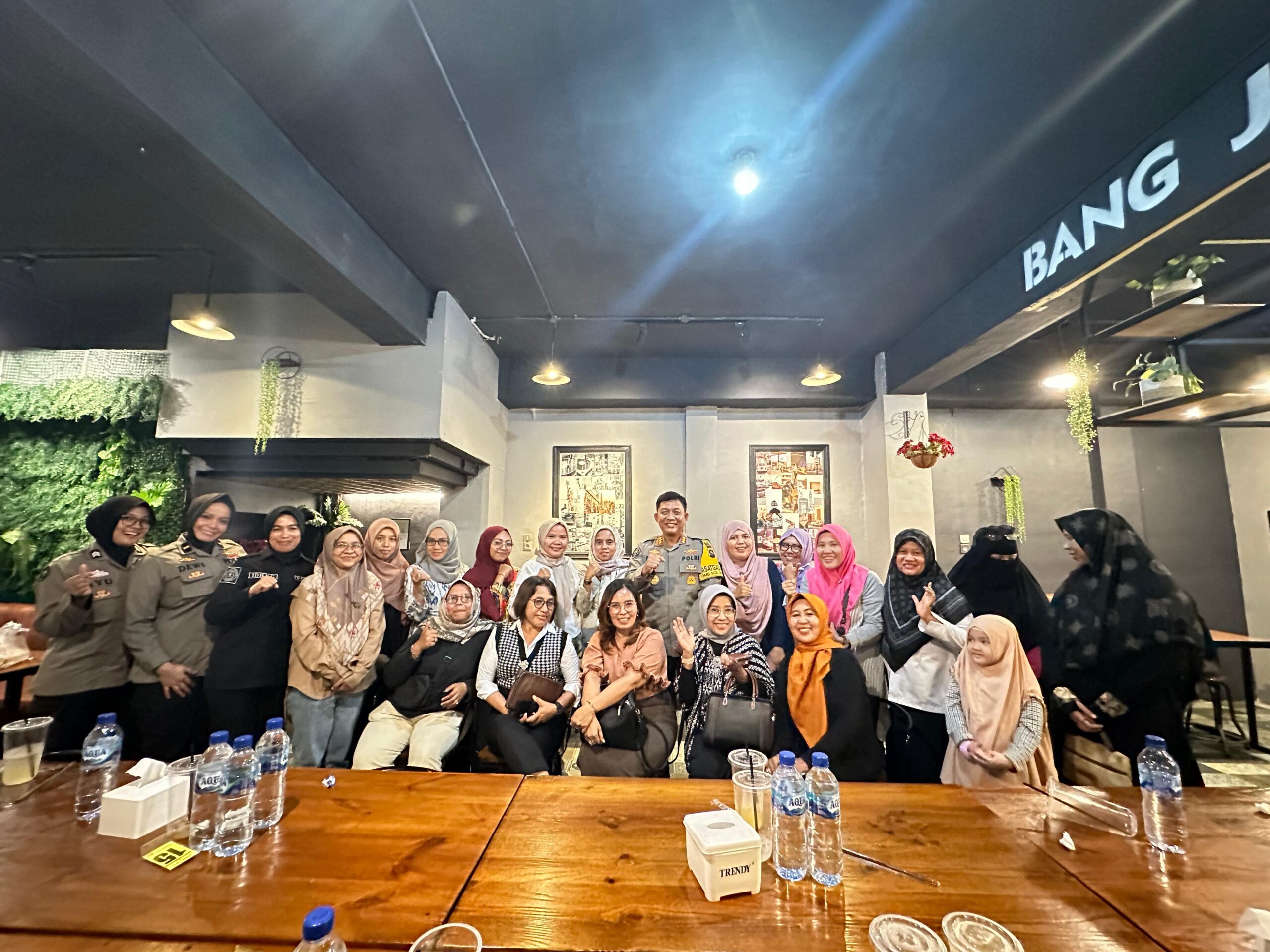 kabid-humas-polda-sumbar:-jumlah-polisi-jauh-dari-ideal,-1-petugas-mengayomi-700-warga