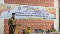 Rakor Bersama Wali Nagari dan Bamus se-Limapuluh Kota Bupati Berikan Penghargaan Kepada Sejumlah Nagari
