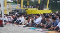 Ribuan Warga Padati Sholat Idul Fitri di RTH Mahkota Berlian