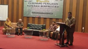 Transformasi Digital Koperasi Padang Dipacu Melalui Presentasi Berprestasi