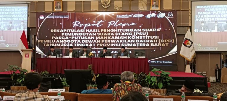 Rapat Pleno Rekapitulasi Suara PSU DPD Sumbar Dimulai