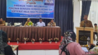 DPM-PTSP Kota Solok Gelar Bimtek Implementasi Perizinan Berusaha Berbasis Resiko dan Sertifikat Halal Bagi Pelaku Usaha