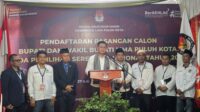 Diusung Dua Partai Besar, RKN – Ferizal Ridwan Mendaftar ke KPU Lima Puluh Kota