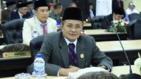 Pelantikan Anggota DPRD Kota Solok, Amrinof Dias Diamanahkan Wakil Pimpinan Sementara