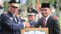 Pemko Solok Raih Piala Wahana Tata Nugraha