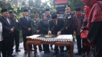 Kenang Jasa Guru sebagai Pahlawan Tanpa Tanda Jasa, Pemko Payakumbuh Resmikan Monumen SPG
