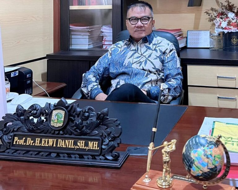 Pakar Hukum Minta Kejari Padang Tuntaskan Kasus Korupsi Kredit Modal Kerja