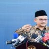 mendikdasmen-enggan-komentari-wacana-dedi-mulyadi-akan-kirim-siswa-nakal-ke-barak-tni