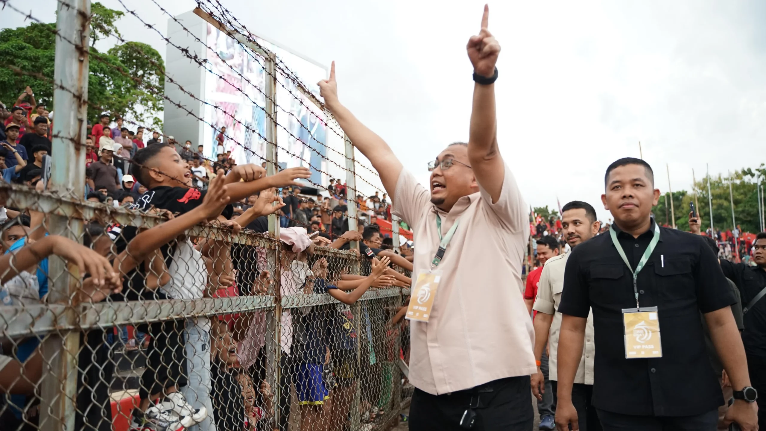 andre-rosiade:-presiden-prabowo-setujui-renovasi-stadion-agus-salim-padang