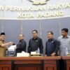 pemko-padang-sampaikan-dokumen-perubahan-kua-ppas-2025-ke-dprd-padang